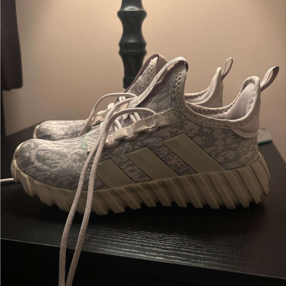 Adidas Gray and Cream Patterned Sneakers